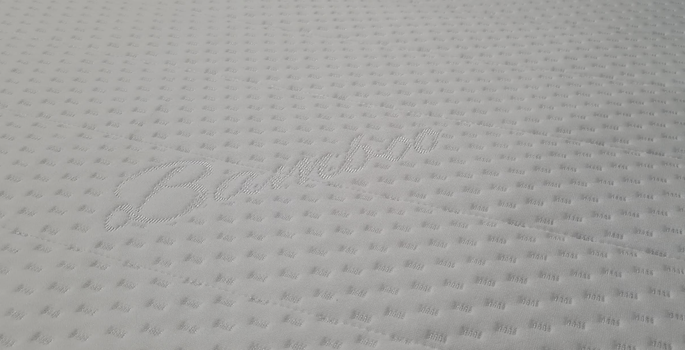 Matelas mousse HR40 avec housse en fibre de bambou 90x200x16cm